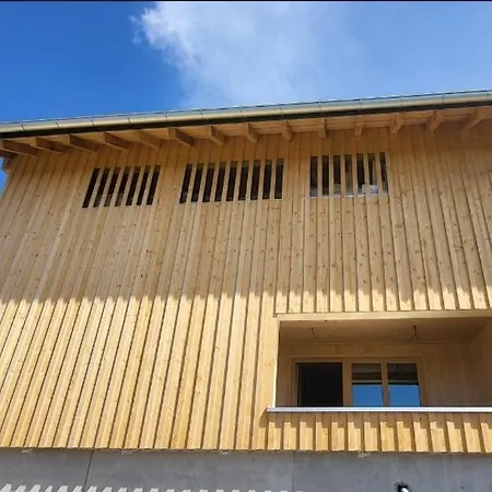 Haus Lang *